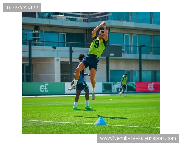 国家队与地方俱乐部联合举办训练营 促进资源共享，国家队能和俱乐部一起对战吗