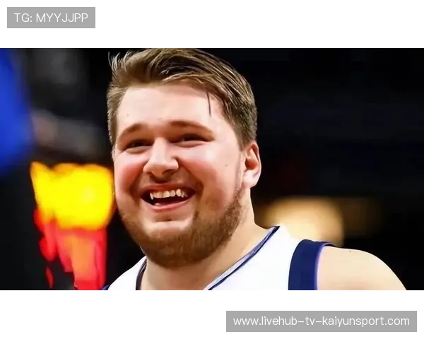 裁判也能主宰比赛？东契奇：这辈子没这么无语过！，东契奇怎么逗笑女裁判