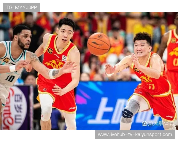 关键进攻打出精彩配合（338 ）